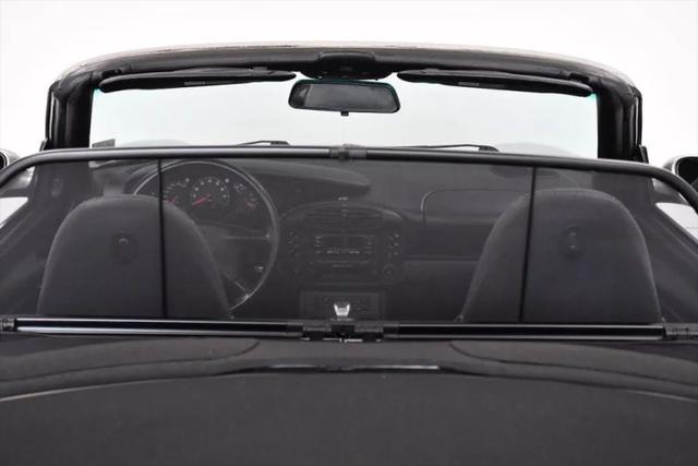2000 Porsche 911 Carrera