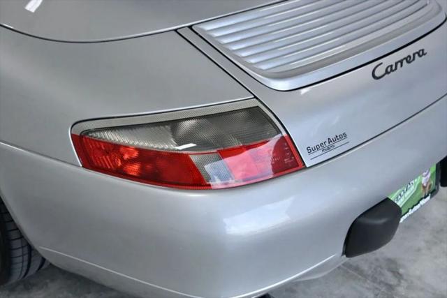 2000 Porsche 911 Carrera