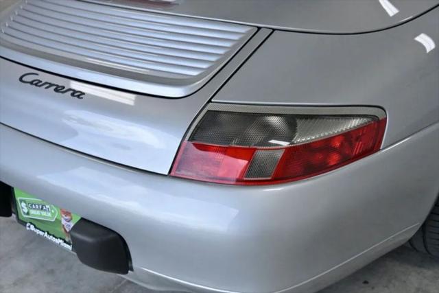 2000 Porsche 911 Carrera