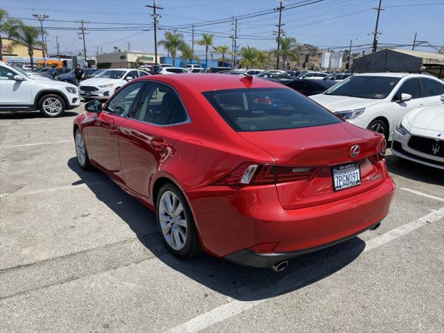 2016 Lexus IS 200t 200t