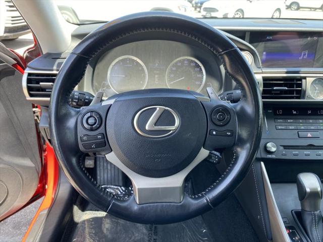 2016 Lexus IS 200t 200t
