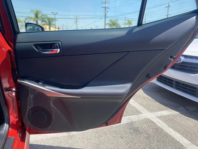 2016 Lexus IS 200t 200t