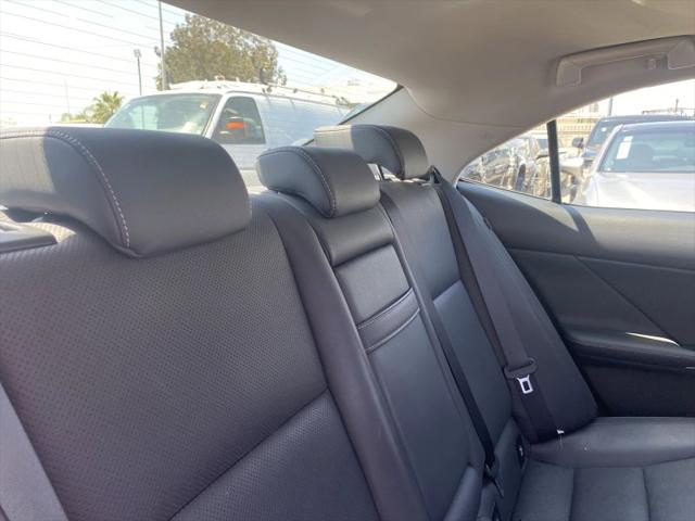 2016 Lexus IS 200t 200t