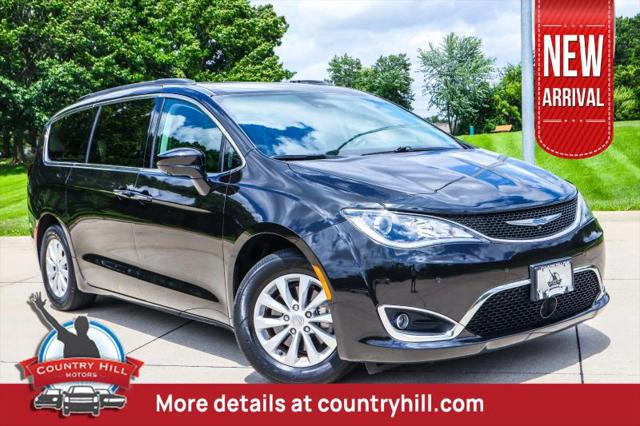 2019 Chrysler Pacifica Touring Plus for sale in Merriam, KS
