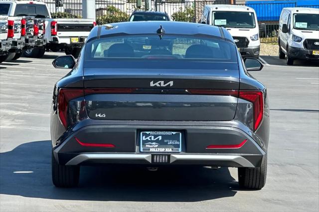 2026 Kia K4 LXS
