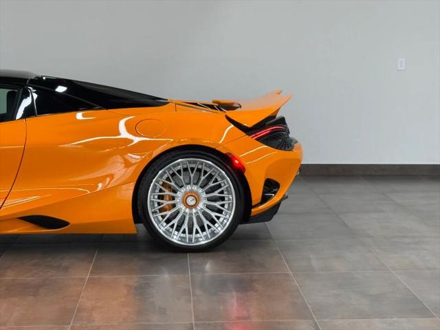 2025 McLaren 750S Spider