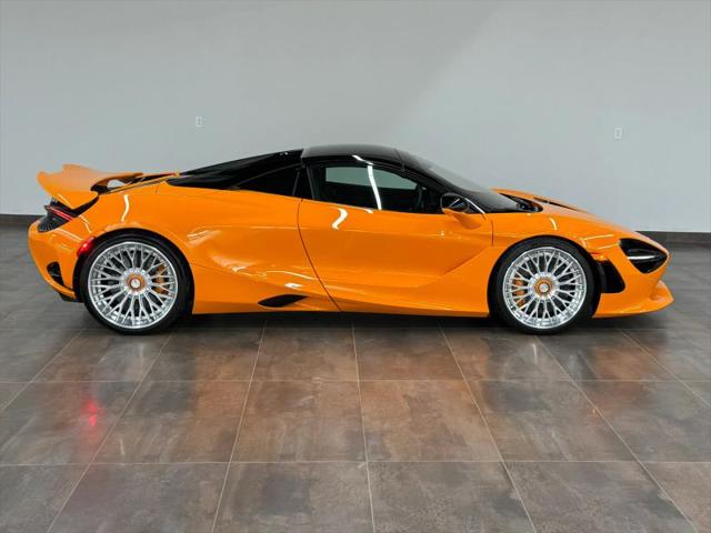 2025 McLaren 750S Spider