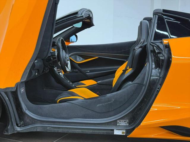 2025 McLaren 750S Spider