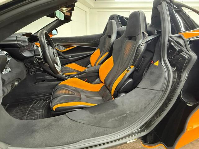 2025 McLaren 750S Spider