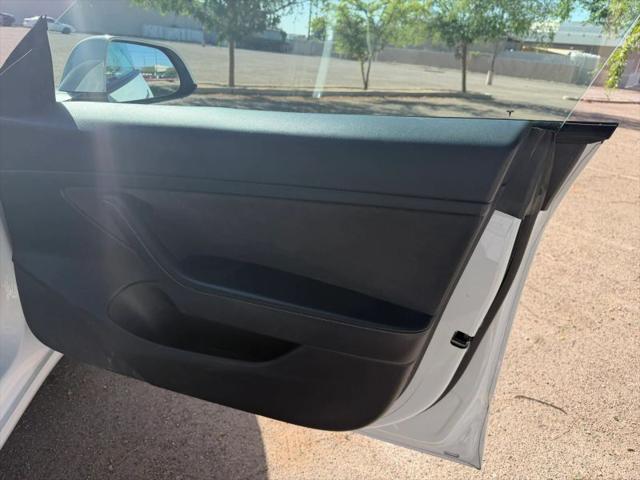 2021 Tesla Model 3 Standard Range Plus Rear-Wheel Drive