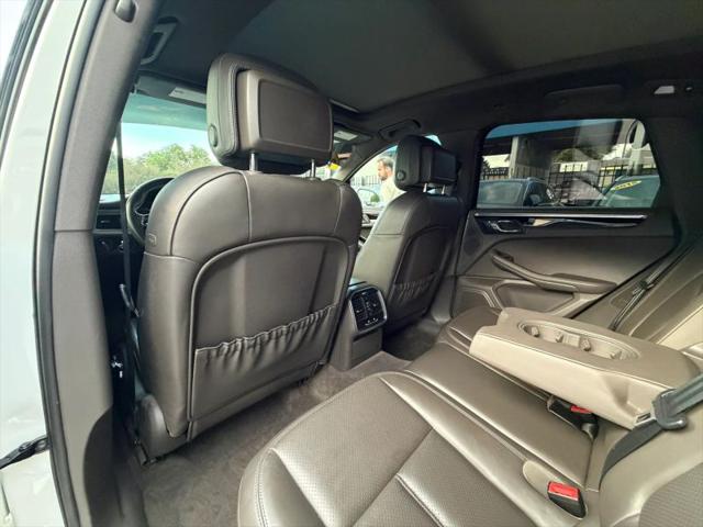 2016 Porsche Macan S