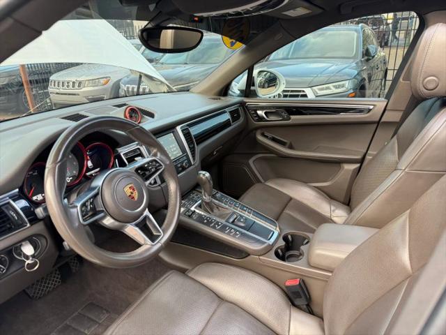 2016 Porsche Macan S