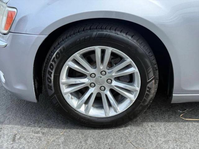 2016 Chrysler 300 300C