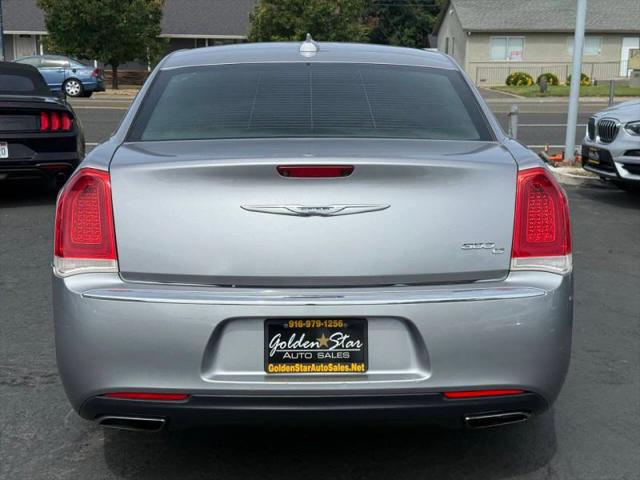 2016 Chrysler 300 300C