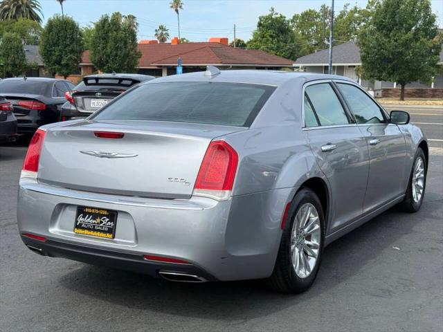 2016 Chrysler 300 300C
