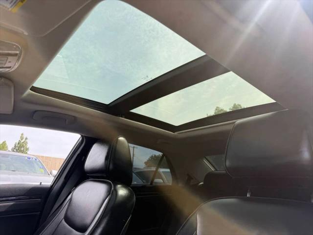2016 Chrysler 300 300C