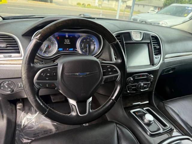 2016 Chrysler 300 300C