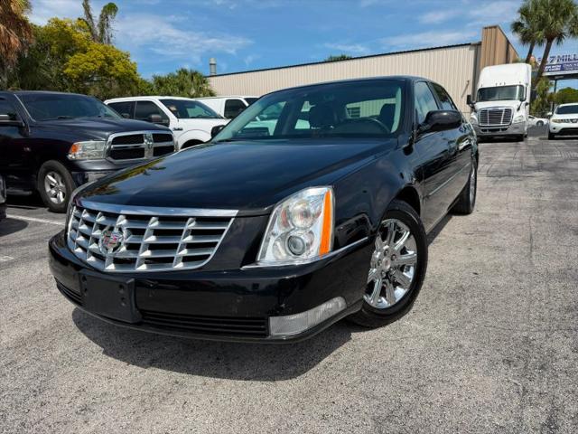 2008 Cadillac DTS w/1SB for sale in Orlando, FL