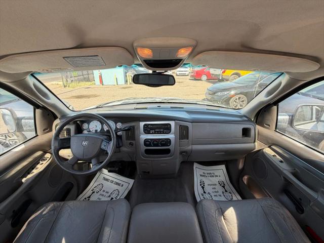 2004 Dodge Ram 3500 SLT/Laramie