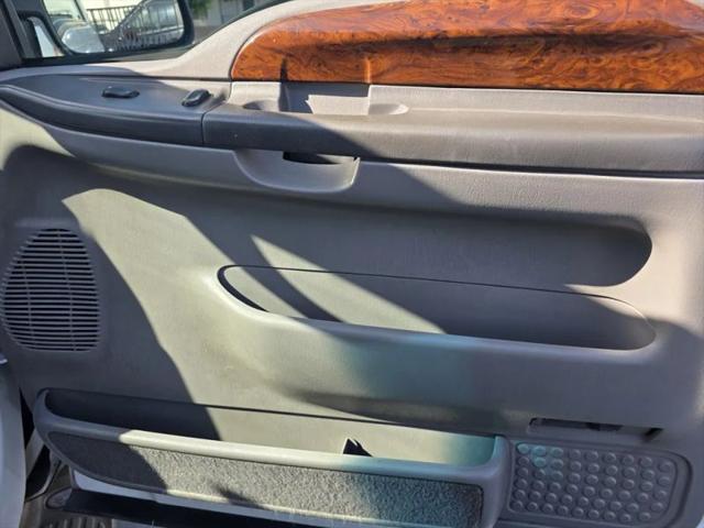 2000 Ford Excursion Limited