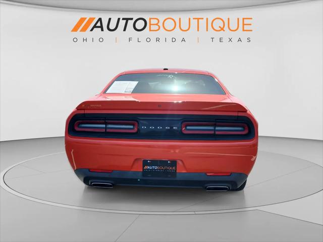 2019 Dodge Challenger SXT