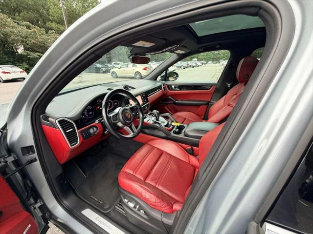 2021 Porsche Cayenne Base