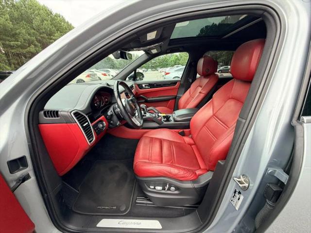 2021 Porsche Cayenne Base