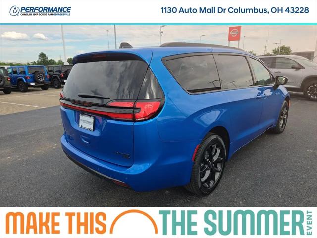 2027 Chrysler Pacifica Limited