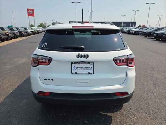 2026 Jeep Compass Latitude Altitude