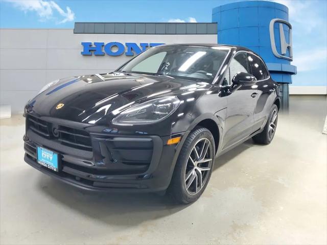 2025 Porsche Macan Macan