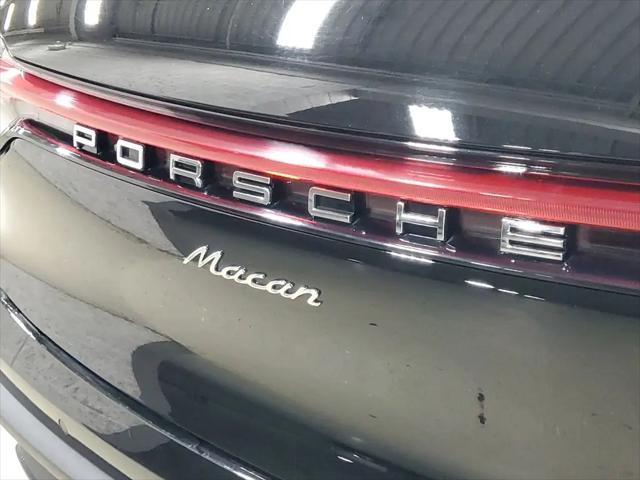 2025 Porsche Macan Macan