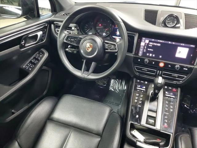 2025 Porsche Macan Macan