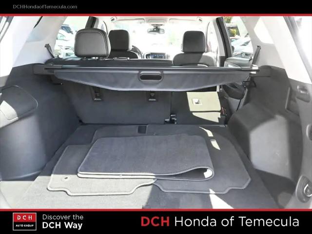 2023 GMC Terrain AWD SLT