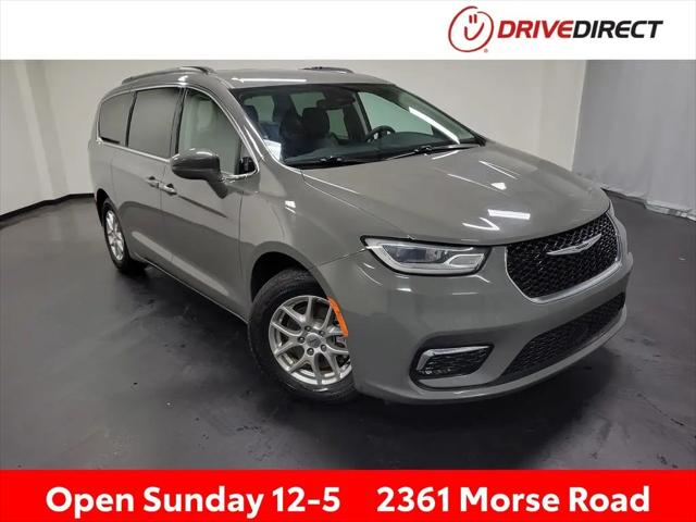 2022 Chrysler Pacifica Touring L for sale near Columbus, OH