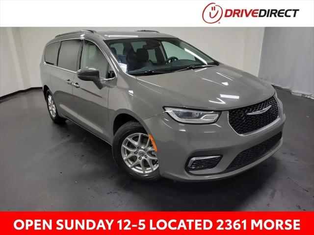 2022 Chrysler Pacifica Touring L for sale in Columbus, OH
