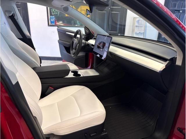2023 Tesla Model Y Unknown