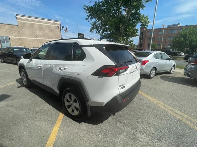 2021 Toyota RAV4 LE
