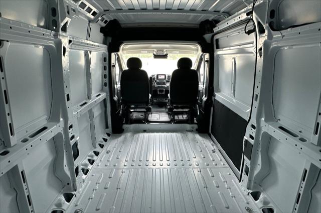 2026 Ram ProMaster 2500 Cargo Van Tradesman High Roof 159 WB w/Pass Seat
