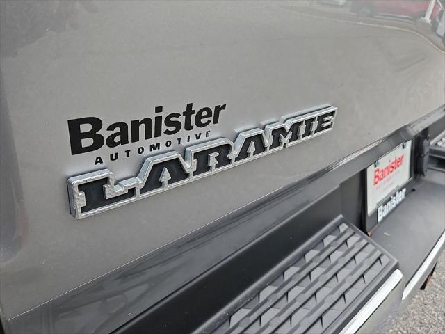2022 Ram 1500 Laramie Crew Cab 4x4 57 Box