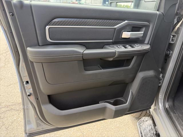 2026 Ram 2500 Big Horn Crew Cab 4x4 64 Box