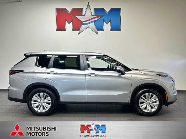 2025 Mitsubishi Outlander ES 2.5 S-AWC