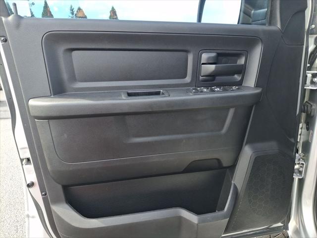 2017 Ram 2500 Tradesman Crew Cab 4x4 6'4" Box