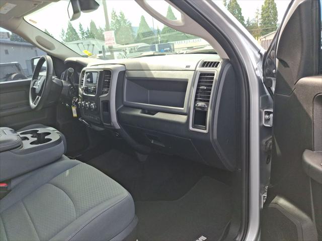 2017 Ram 2500 Tradesman Crew Cab 4x4 6'4" Box