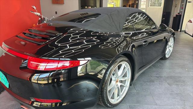 2013 Porsche 911 Carrera 4