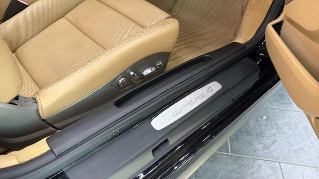 2013 Porsche 911 Carrera 4