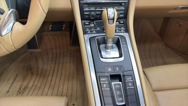 2013 Porsche 911 Carrera 4