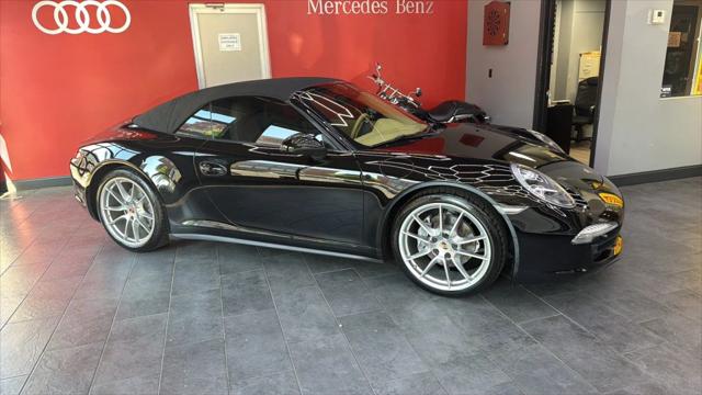 2013 Porsche 911 Carrera 4