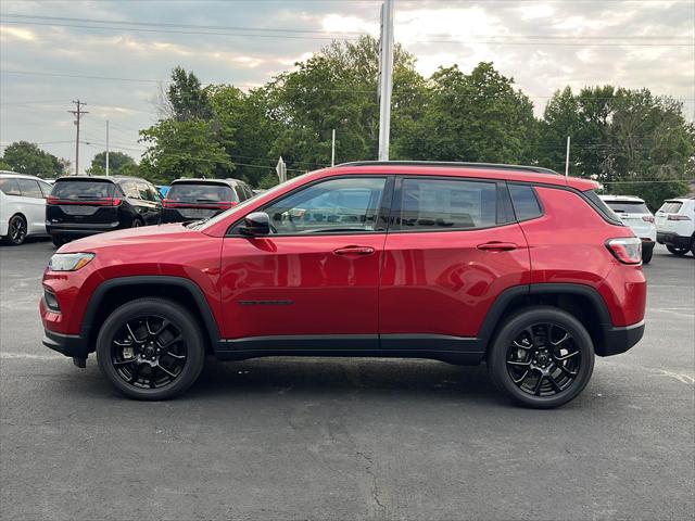 2026 Jeep Compass Latitude Altitude