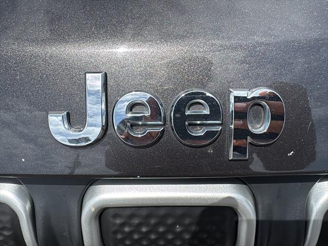 2022 Jeep Compass Latitude FWD