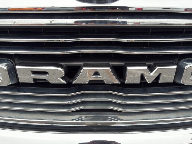 2019 Ram 1500 Laramie Crew Cab 4x4 57 Box